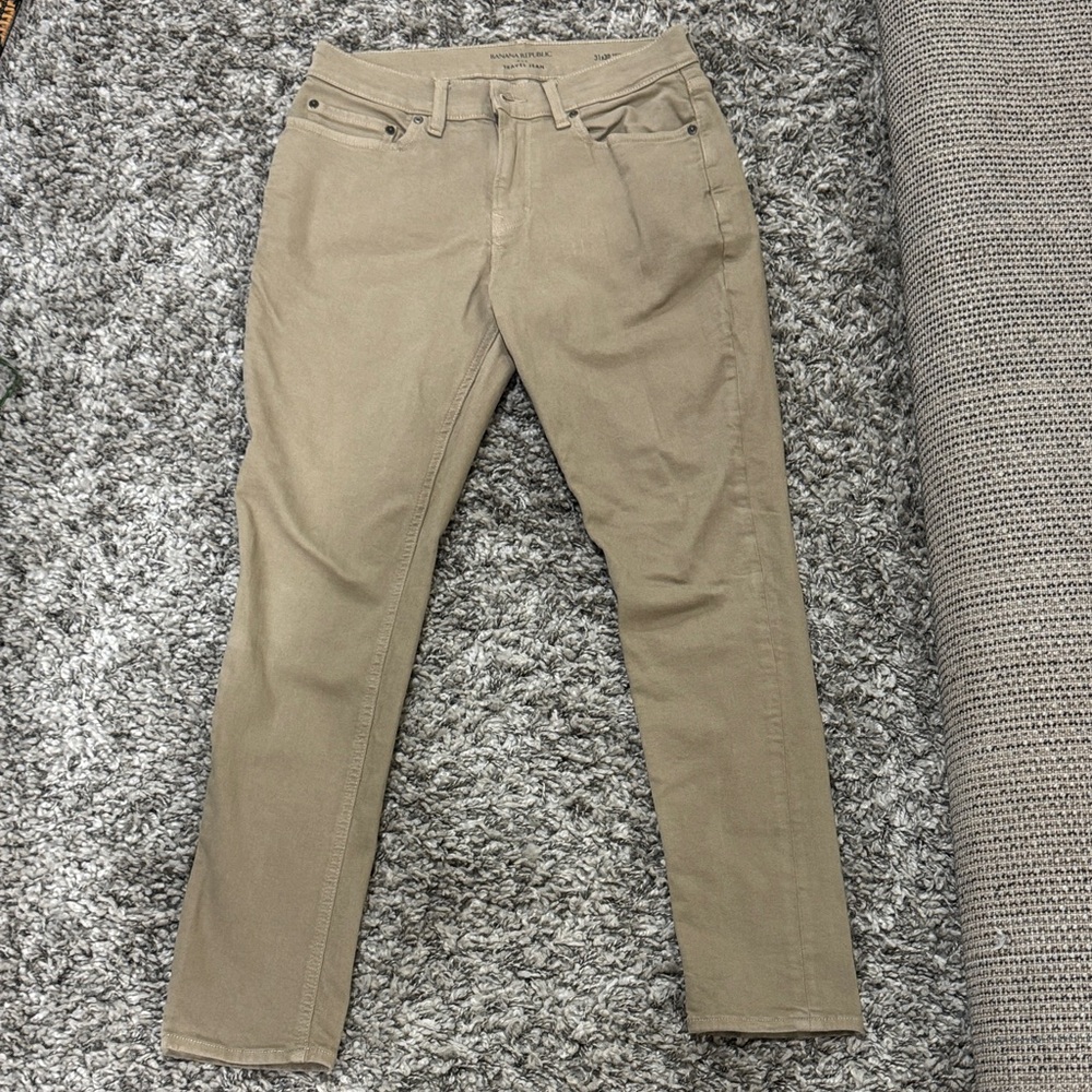 Banana Republic Khaki Travel Jeans